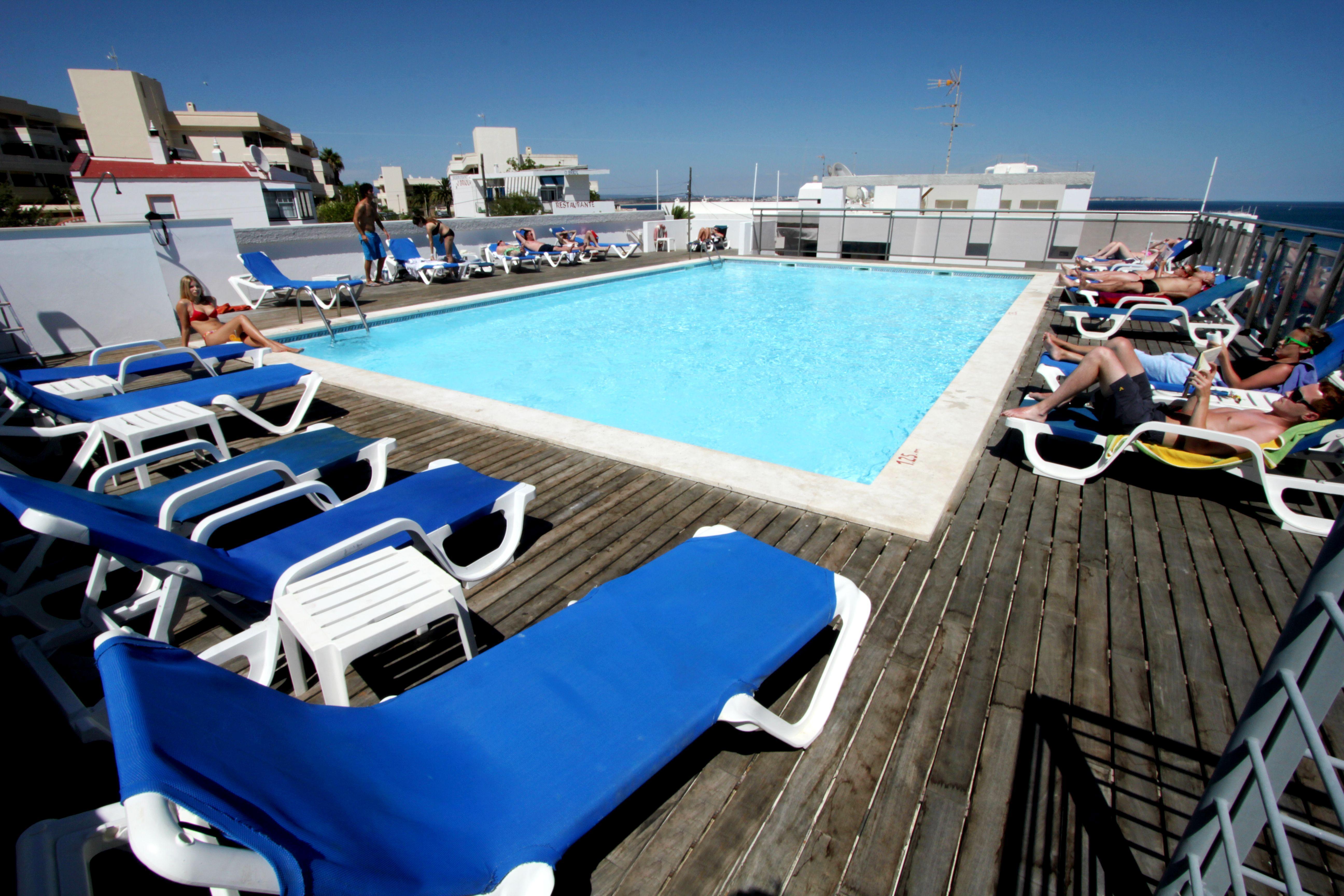 Carvi Beach Hotel Lagos Bagian luar foto