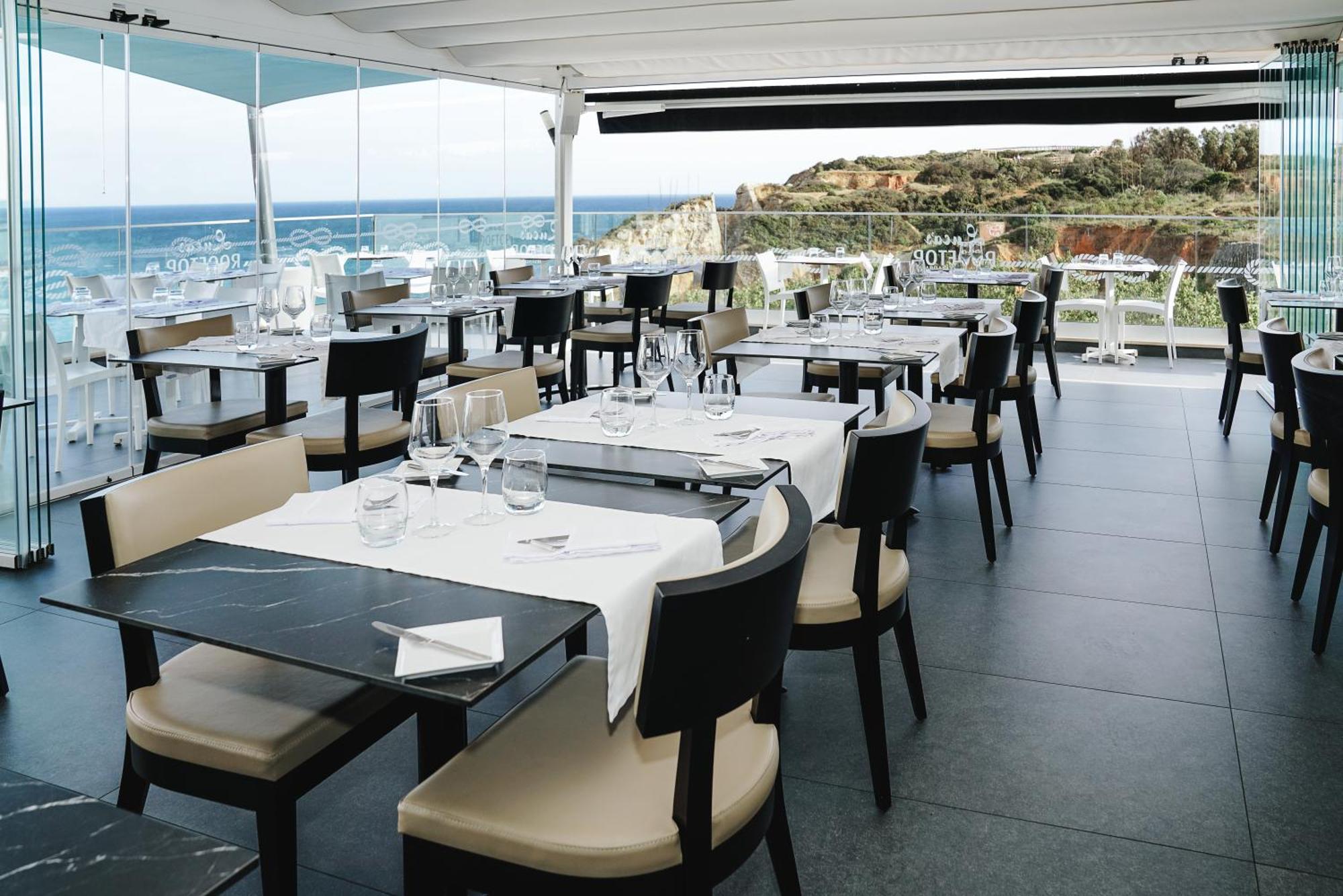 Carvi Beach Hotel Lagos Bagian luar foto