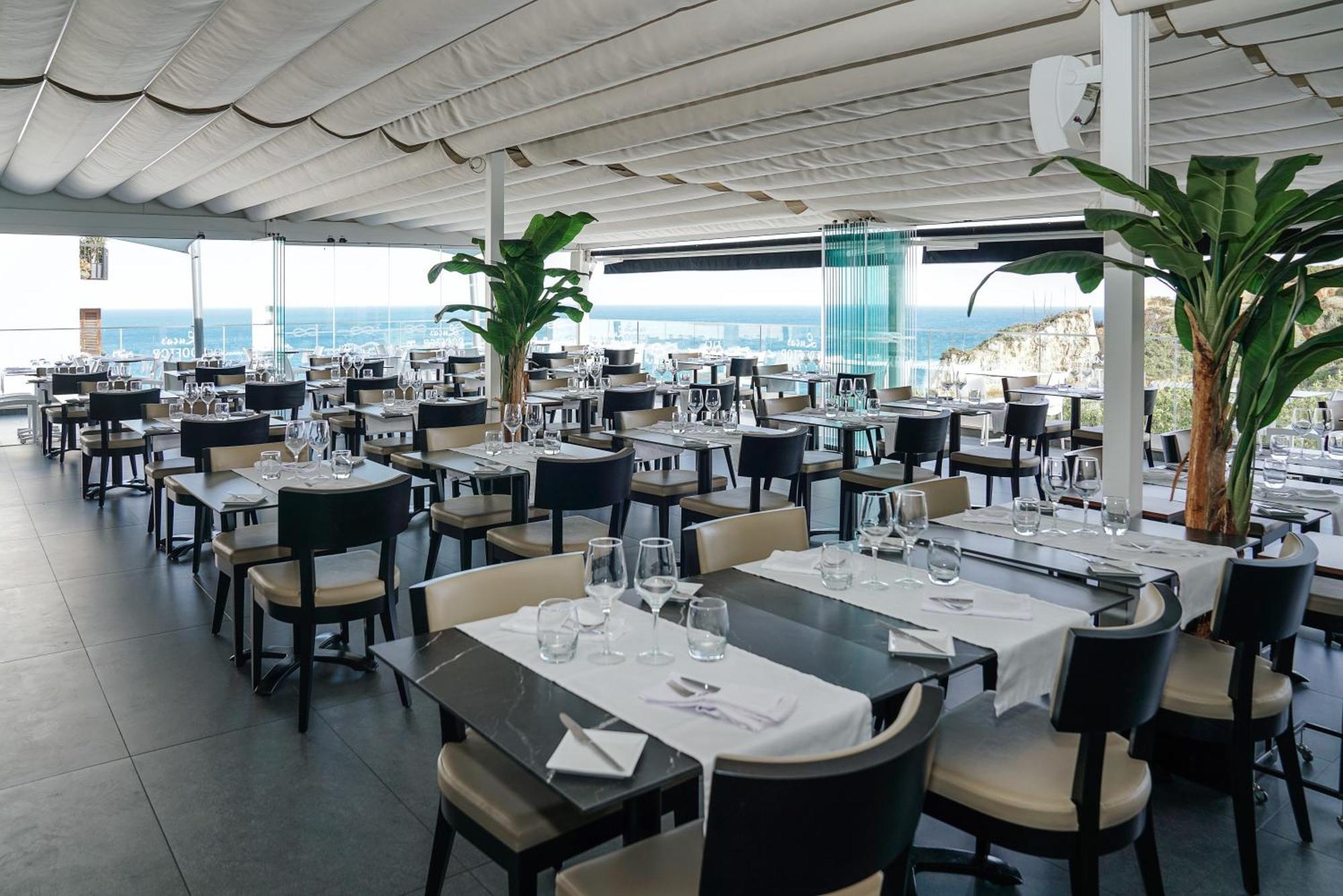 Carvi Beach Hotel Lagos Bagian luar foto