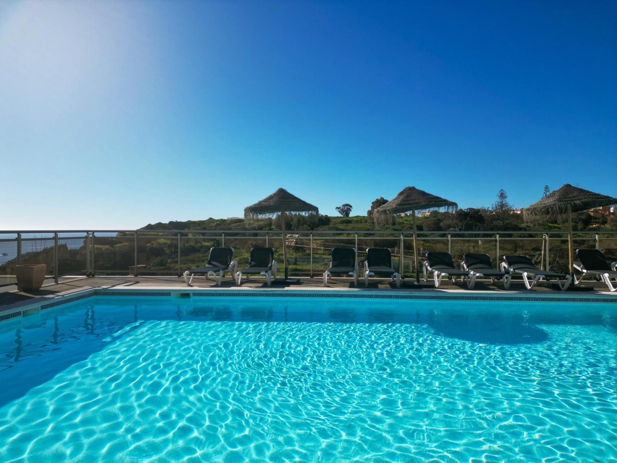 Carvi Beach Hotel Lagos Bagian luar foto