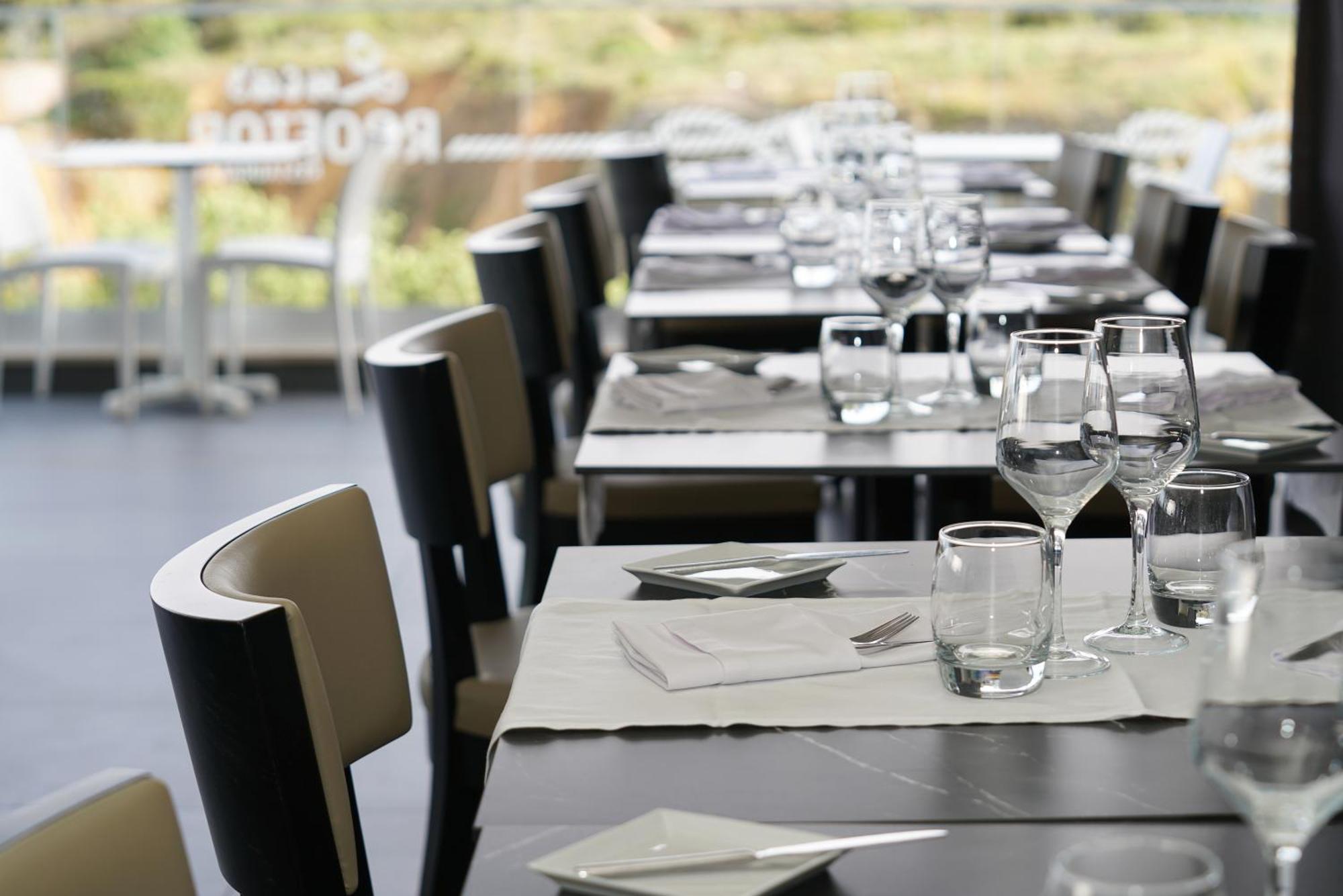 Carvi Beach Hotel Lagos Bagian luar foto