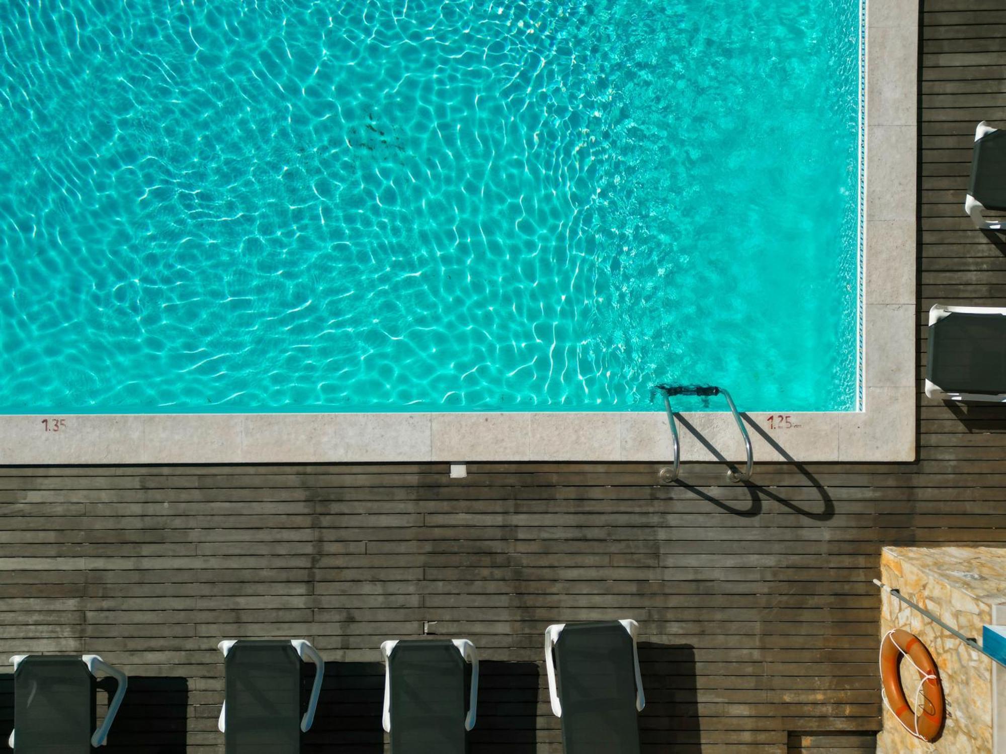 Carvi Beach Hotel Lagos Bagian luar foto