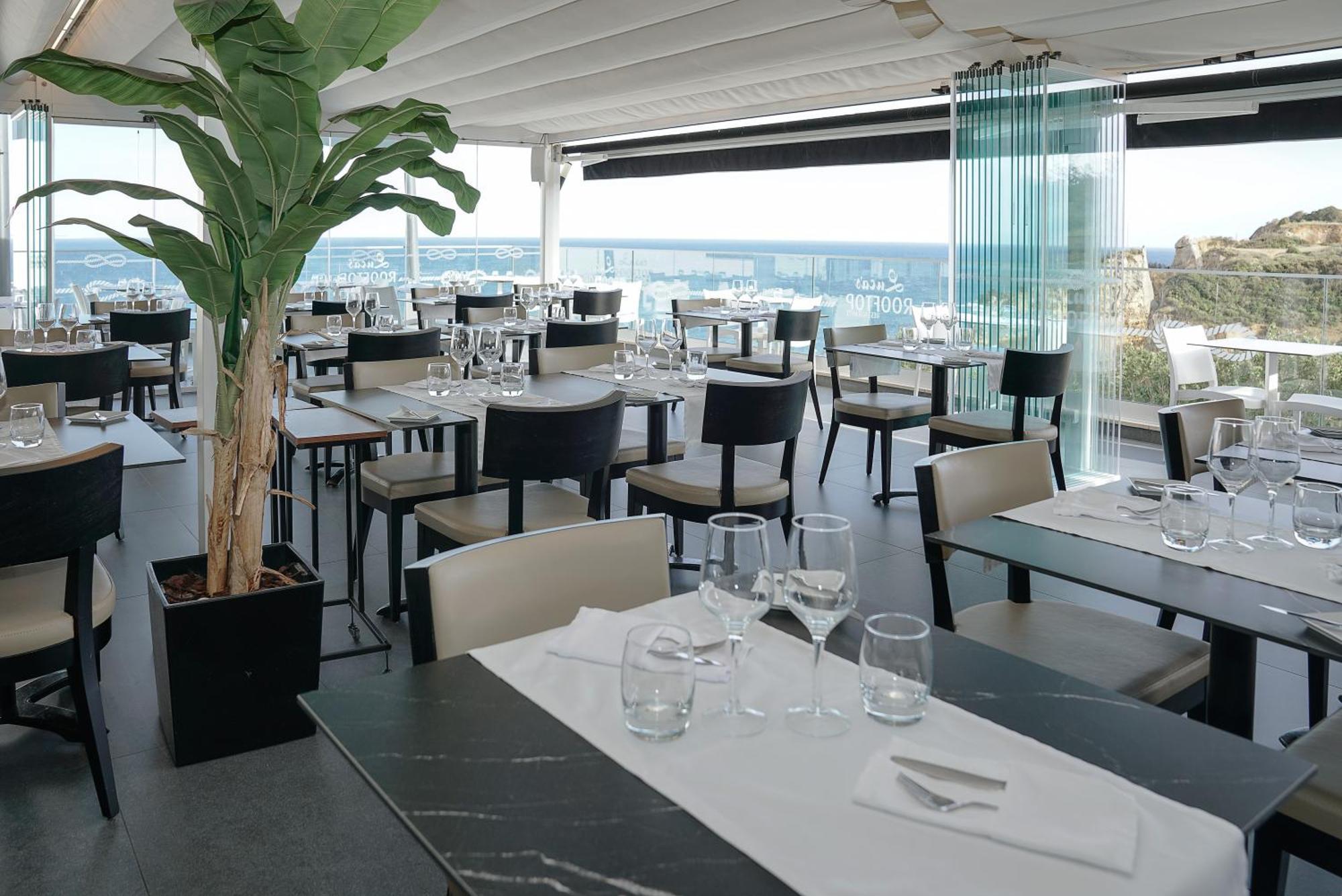 Carvi Beach Hotel Lagos Bagian luar foto
