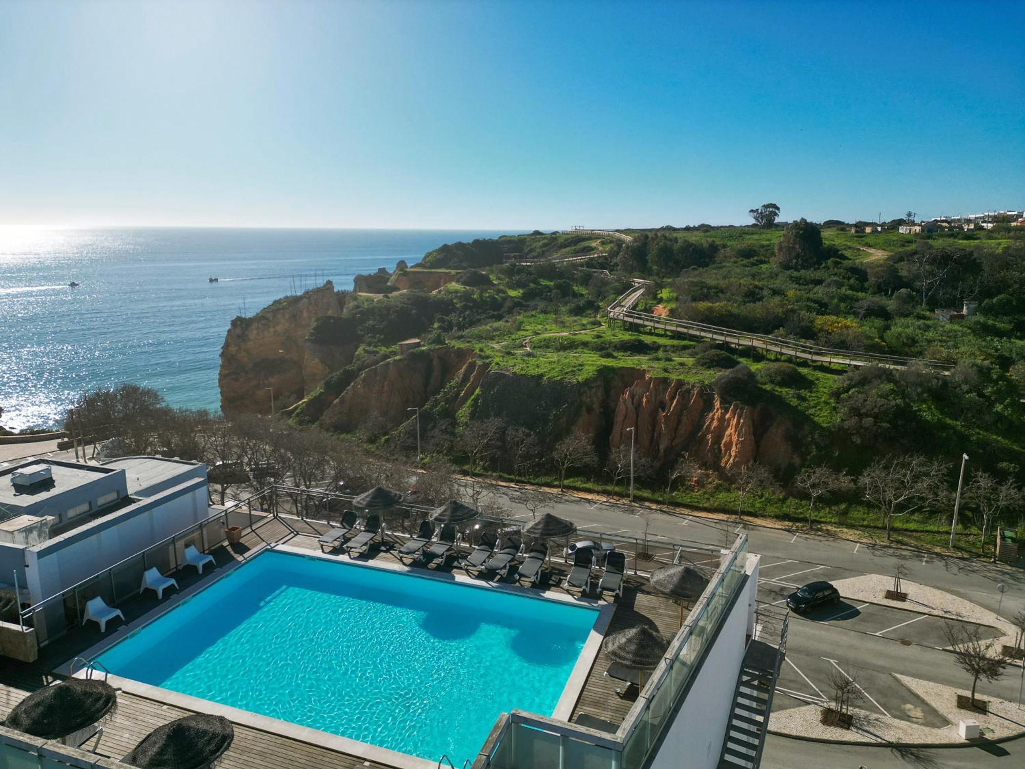Carvi Beach Hotel Lagos Bagian luar foto