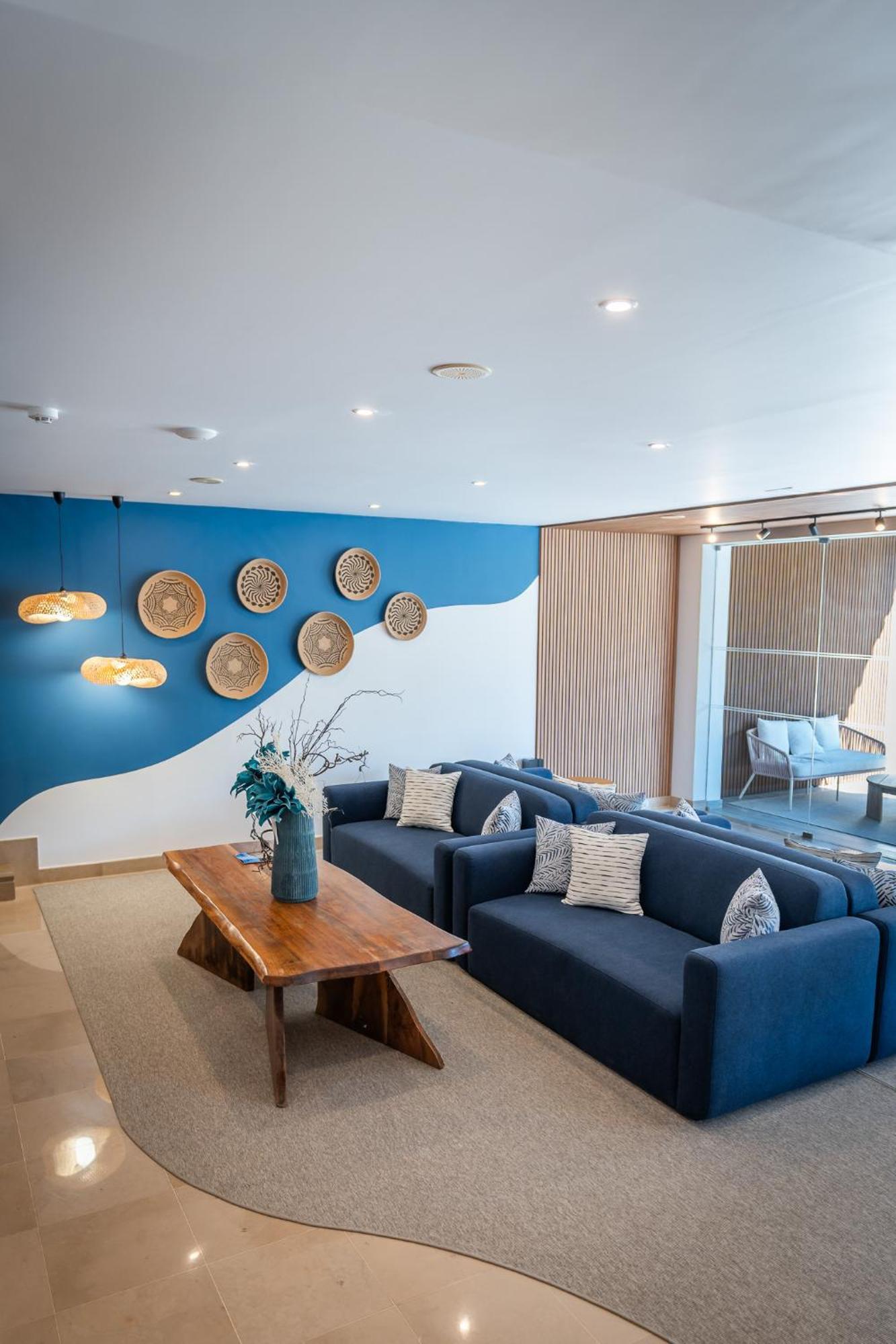 Carvi Beach Hotel Lagos Bagian luar foto